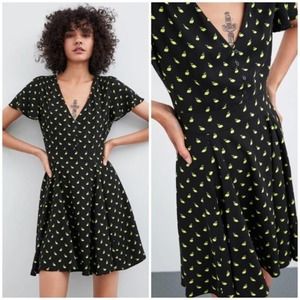 Zara Mini Dress SMALL Black Yellow Lemon Print V-Neck Short Sleeve Casual Button